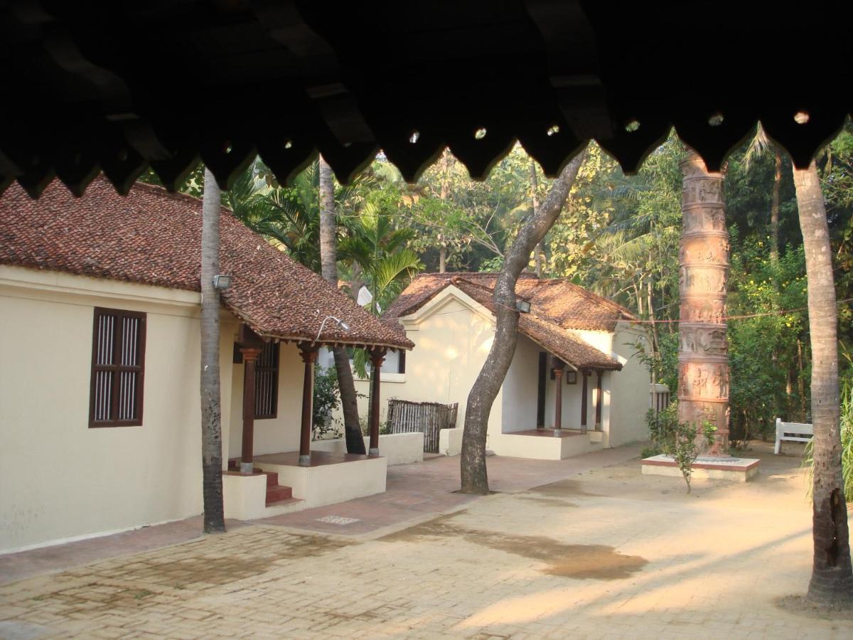Indeco Hotels Swamimalai Kumbakonam Ngoại thất bức ảnh
