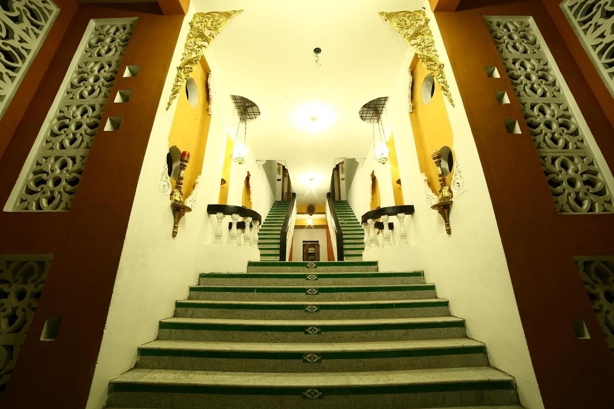 Indeco Hotels Swamimalai Kumbakonam Ngoại thất bức ảnh
